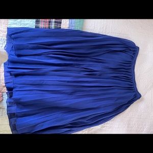 Blue pleated midi skirt size 3